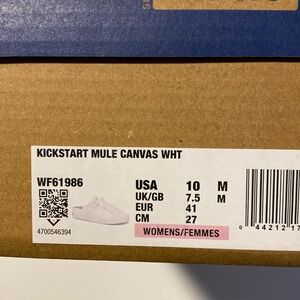 KEDS NIB SIZE 10 WHITE KICKSTART MULE